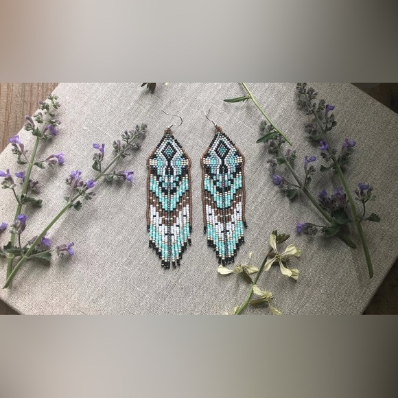 Artisan Seed Bead Earrings - Picture 3 of 4